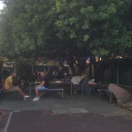 Planet Inn Backpackers Perth Kültér fotó