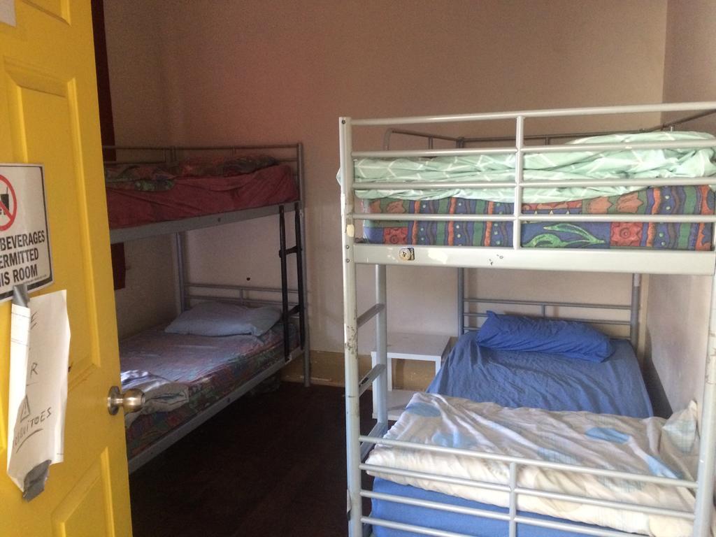Planet Inn Backpackers Perth Kültér fotó