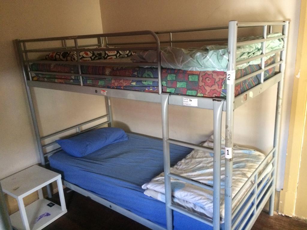 Planet Inn Backpackers Perth Kültér fotó